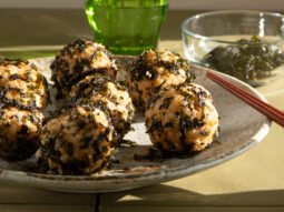 bolitas de arroz coreanas jumeokbap 1