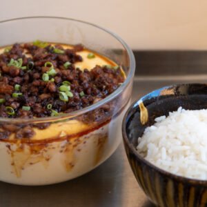 huevos al vapor con carne