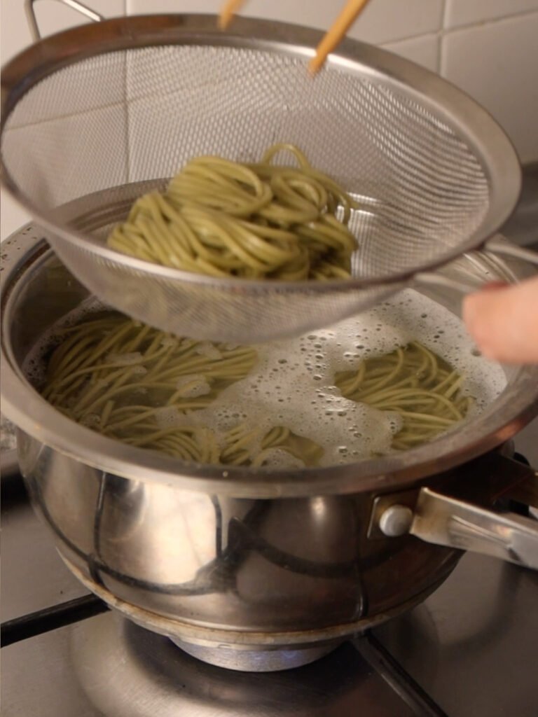 fideos soba en salsa de sesamo paso a paso1