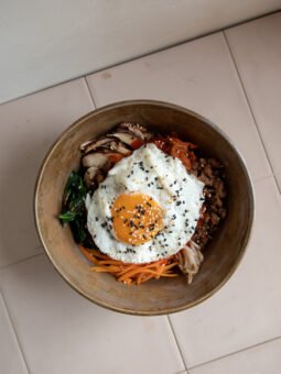 Receta de bibimbap coreano 12