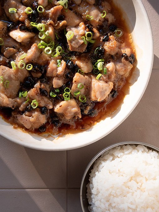 pollo al vapor con soja fermentada china