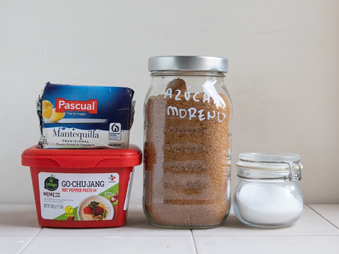 ingredientes para cookies de caramelo salado de gochujang