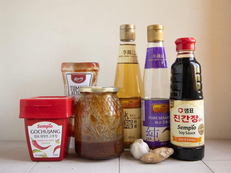 Ingredientes hamburguesa de pollo con salsa gochujang 2